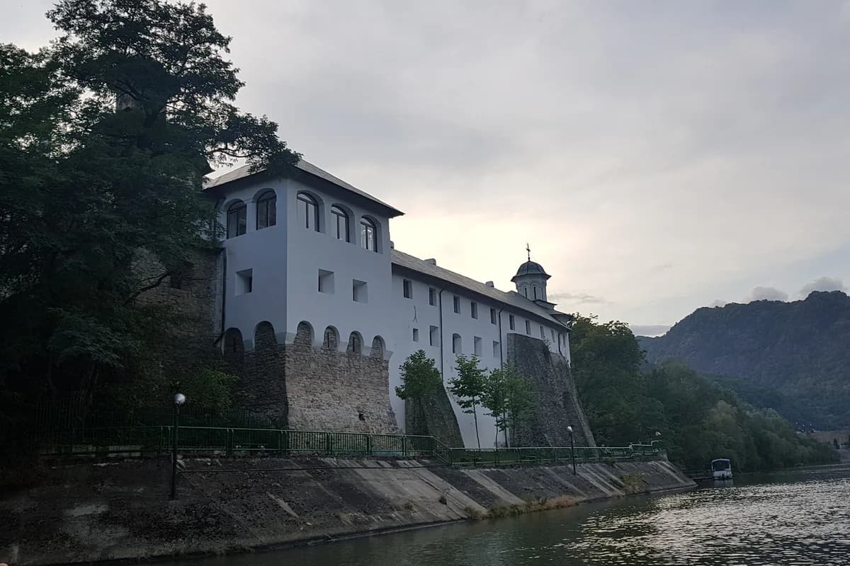 Mănăstirea Cozia
