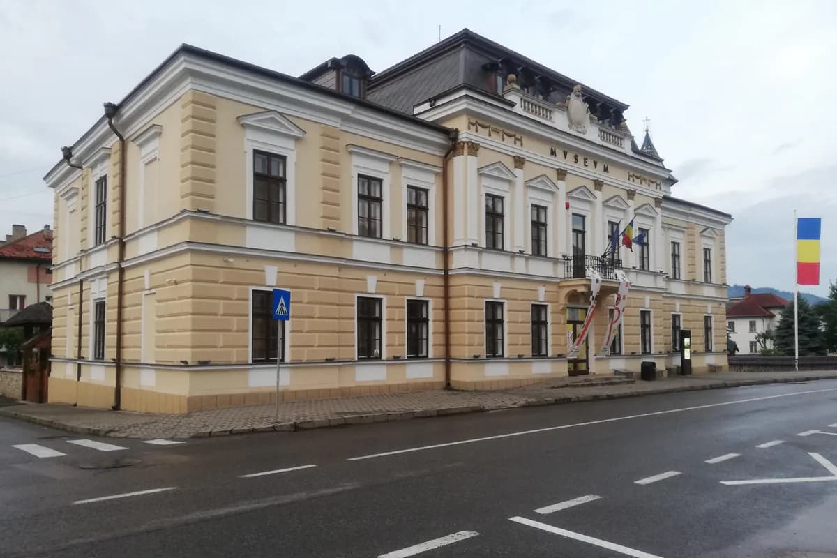 Clădirea Muzeului Arta Lemnului din Câmpulung Moldovenesc