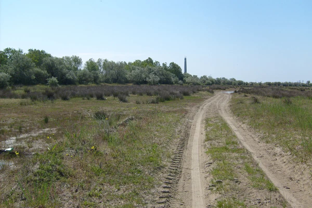 far lângă satul Sfântu Gheorghe