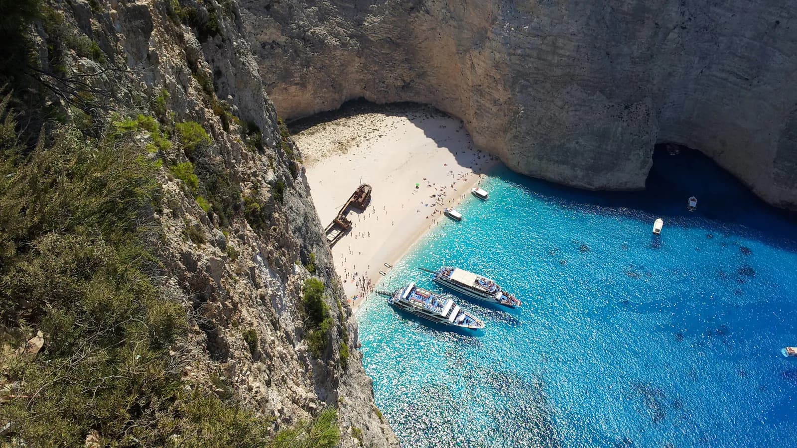 Navagio, epava Panagiotis și apa turcoaz din Zakynthos